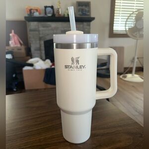 40 Ounce Stanley Cup